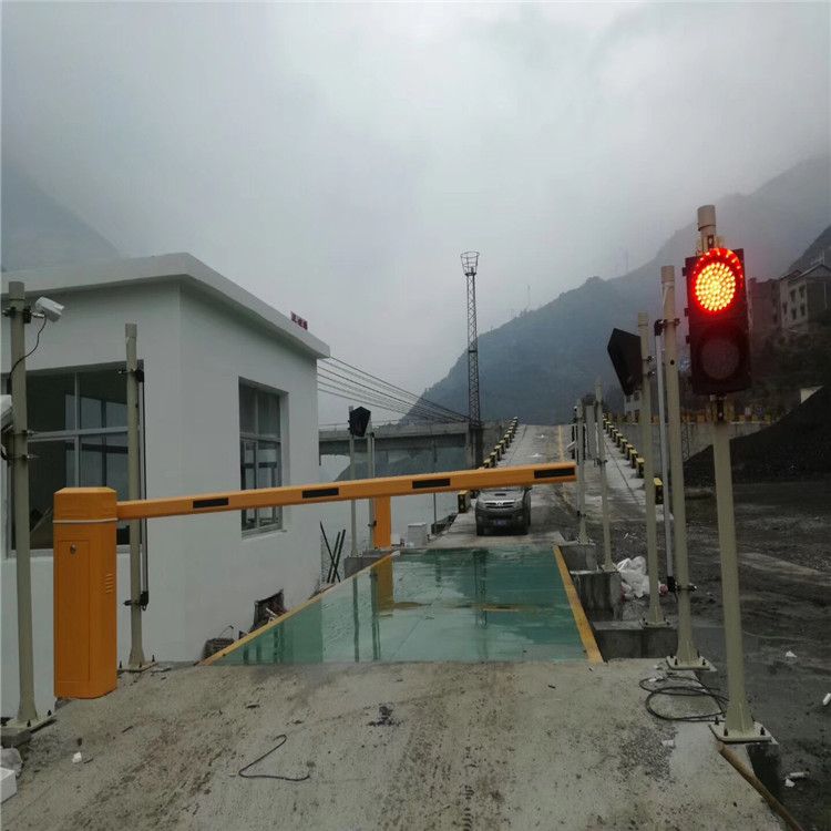 無(wú)人值守汽車衡 (32)